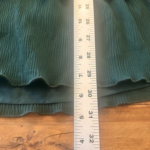 Zara Bell Sleeve Mini Tiered Ruffle Dress Size Small Ribbed Green V Neck - Picture 8 of 13